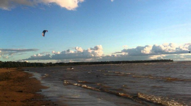 "Kitesurfing in Sestroretsk"