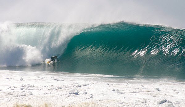 "Surfing in Lagide"