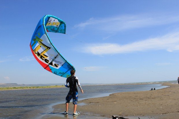 "Kitesurfing at Didim"