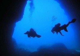 Tunel del Dofi (Dolphin’s Cave), Medes Islands