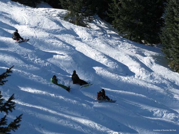 "Snowboarding in Sunrise Park Resort"