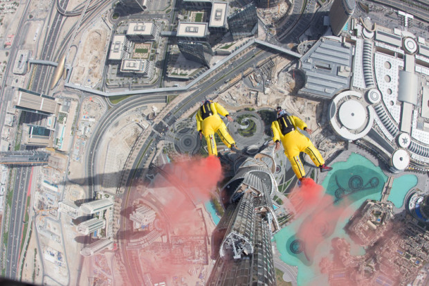 "Base Jump Dubai'