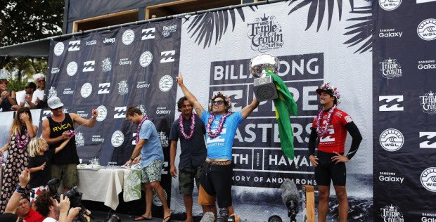 De Souza is 2015 World Surfing Champion