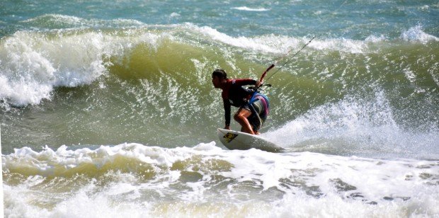 Kitesurfing with Kitesurf Vietnam