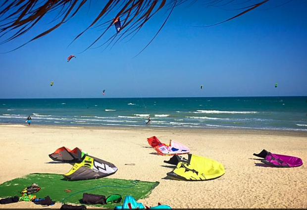 "Kitesurfing at H2O beach"