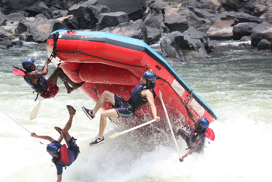 Raft riding
