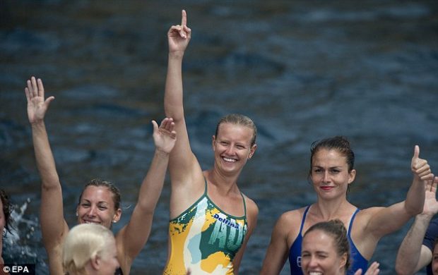 "Wildcard competitor Rhiannan Iffland claims cliff diving top spots"