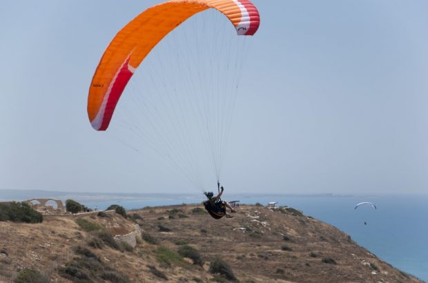 "paragliding in kourion"