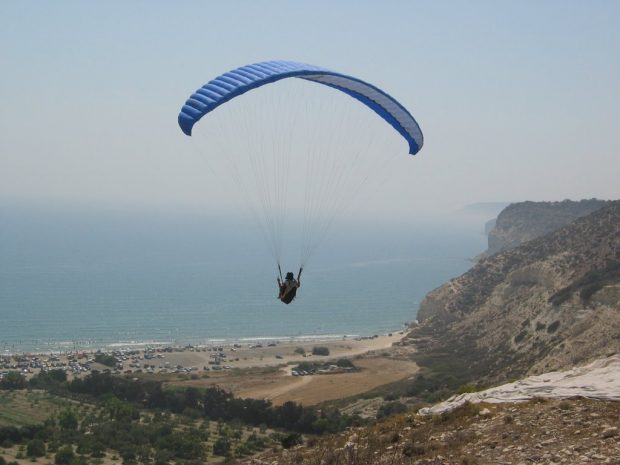 "paragliding in kourion"