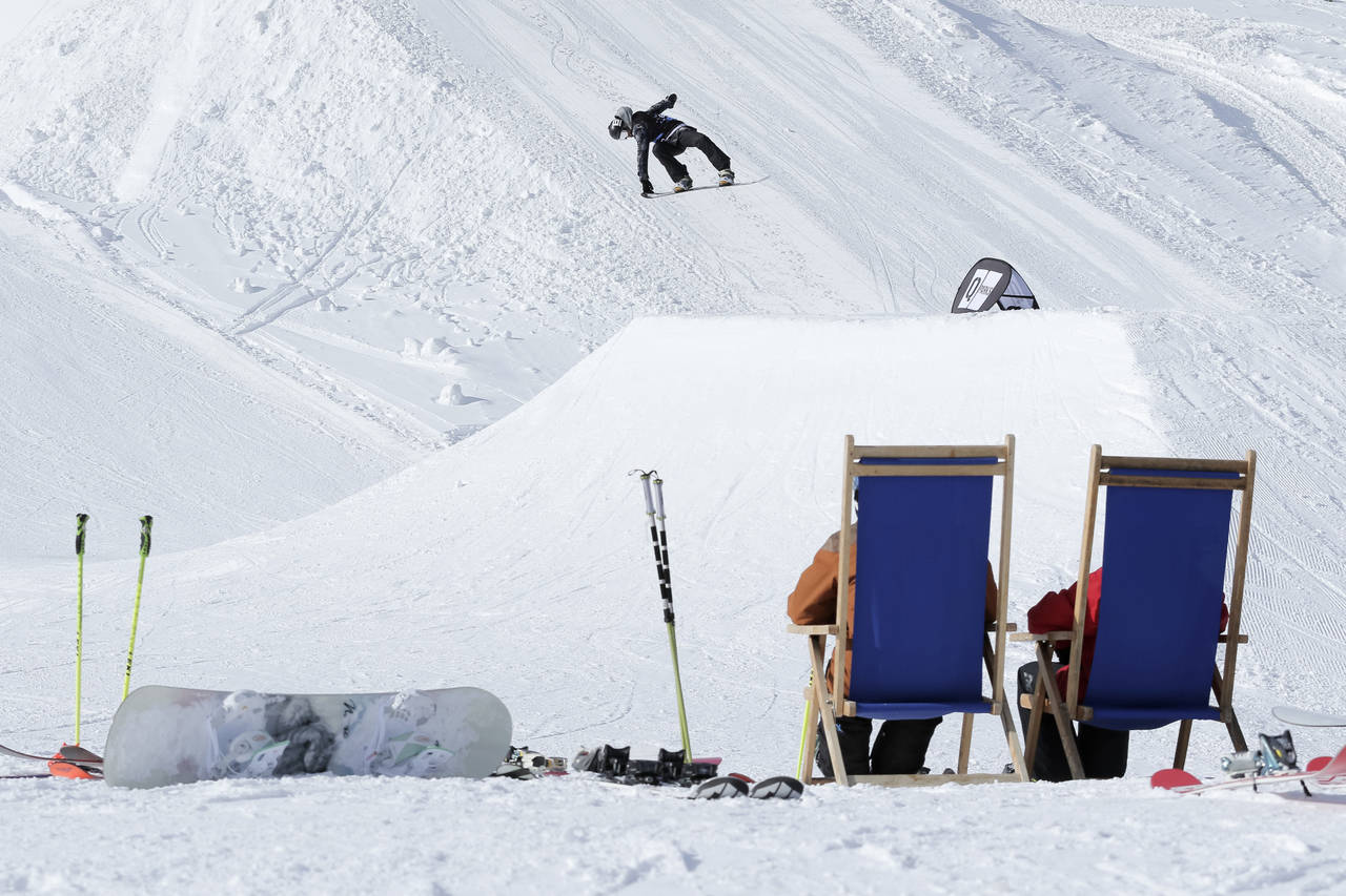 Freesking At Nock N Rock Tour Stop Snowpark Turracher Hohe