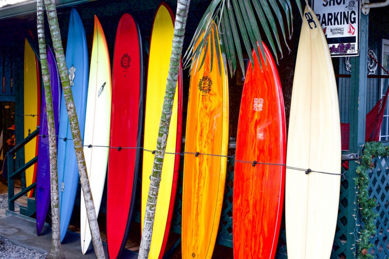 A Simple Guide How To Choose the Right Surfboard If You're a Beginner?